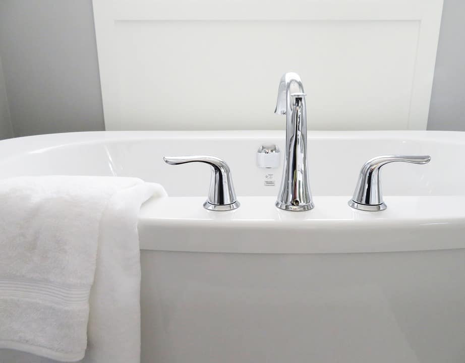 Pulizia rubinetteria: rendi splendente il tuo bagno